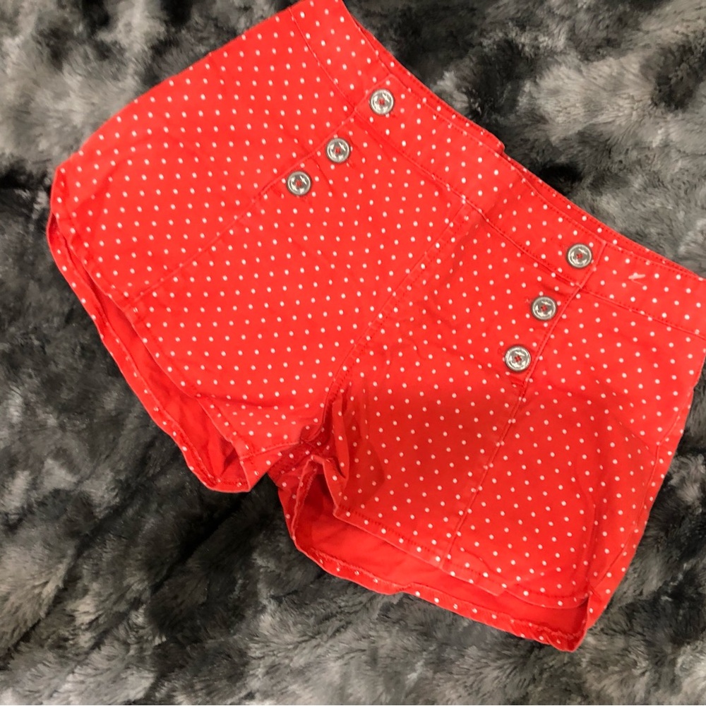 BULLHEAD RED POLKA DOT BUTTONS HIGH RISE SHORTS SZ 9 - Picture 3 of 8